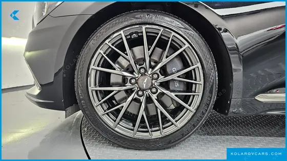 GENESIS G80 3.3 T-GDI AWD