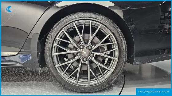 GENESIS G80 3.3 T-GDI AWD