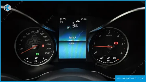 MERCEDES C-CLASS C220 D AVANTGARDE