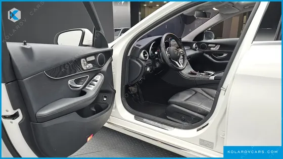 MERCEDES C-CLASS C220 D AVANTGARDE