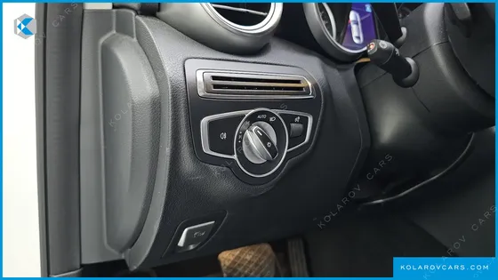 MERCEDES C-CLASS C220 D AVANTGARDE