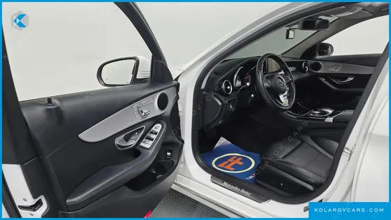 MERCEDES C-CLASS C220 D AVANTGARDE