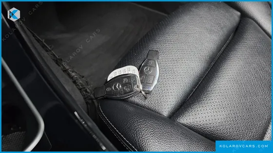 MERCEDES C-CLASS C220 D AVANTGARDE