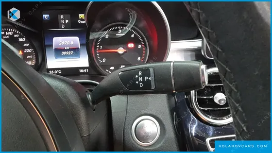 MERCEDES C-CLASS C220 D AVANTGARDE