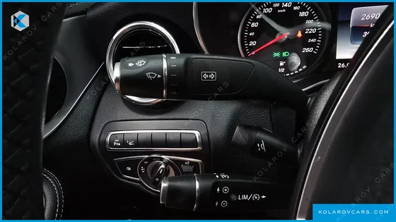 MERCEDES C-CLASS C220 D AVANTGARDE