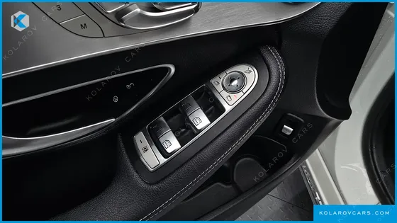 MERCEDES C-CLASS C220 D AVANTGARDE