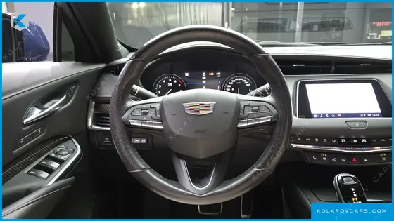 CADILLAC XT4 2.0 SPORT AWD