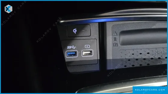 GENESIS G80 GASOLINE 2.5 TURBO 2WD
