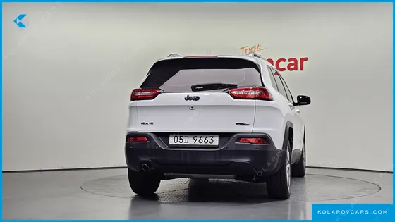 JEEP CHEROKEE 2.4 LONGITUDE HIGH AWD