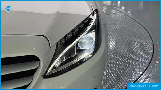 MERCEDES C-CLASS C200