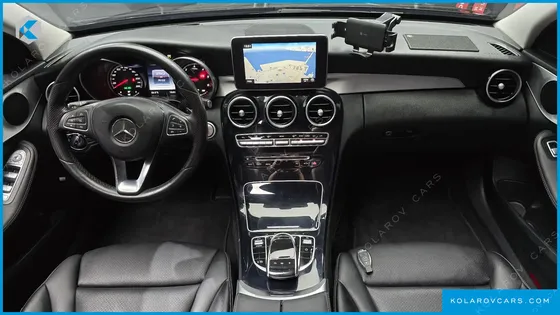 MERCEDES C-CLASS C220 D AVANTGARDE