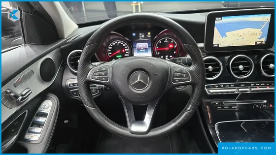 MERCEDES C-CLASS C220 D AVANTGARDE