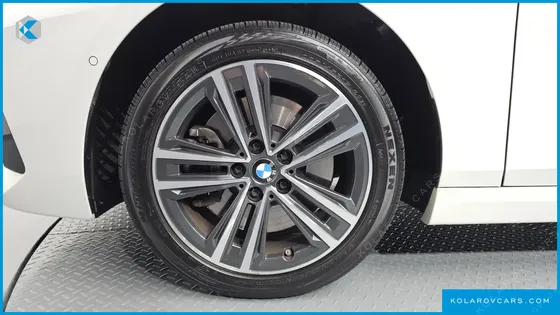BMW 2 SERIES 220I SPORT