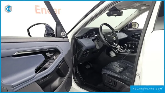 LAND ROVER RANGE ROVER EVOQUE D180 SE
