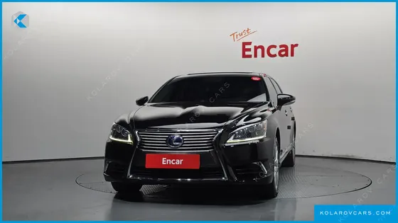 LEXUS LS 5-SEATS OTTOMAN