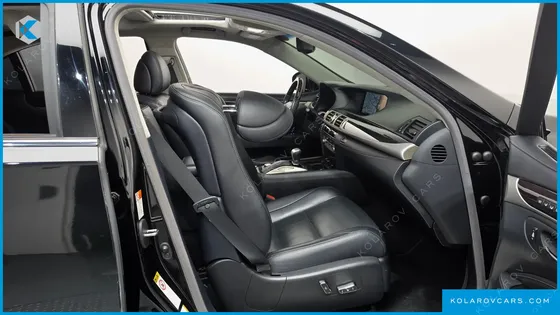 LEXUS LS 5-SEATS OTTOMAN