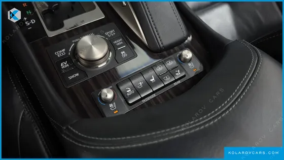 LEXUS LS 5-SEATS OTTOMAN