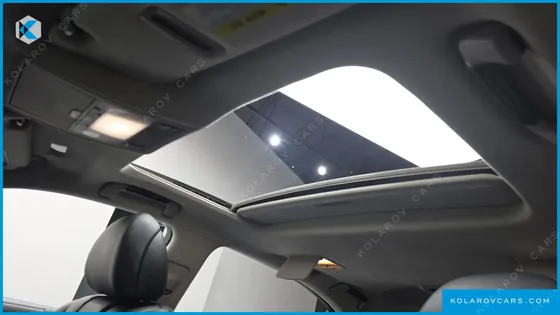 LEXUS LS 5-SEATS OTTOMAN
