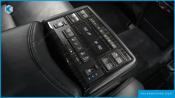 LEXUS LS 5-SEATS OTTOMAN