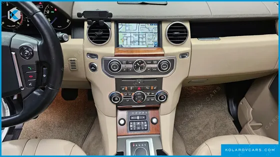 LAND ROVER DISCOVERY 3.0 SDV6 SE