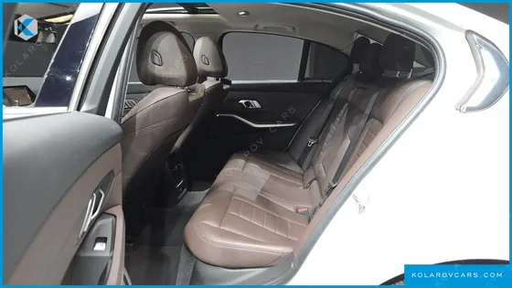 BMW 3 SERIES 320I LUXURY