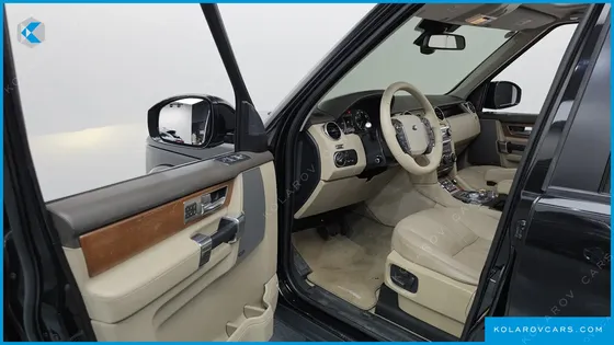 LAND ROVER DISCOVERY 3.0 SDV6 HSE