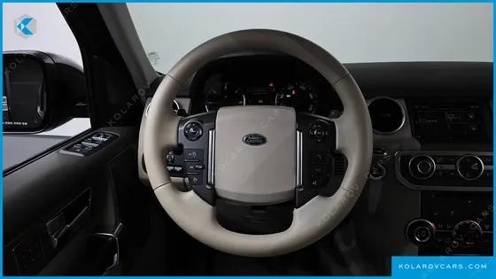 LAND ROVER DISCOVERY 3.0 SDV6 HSE