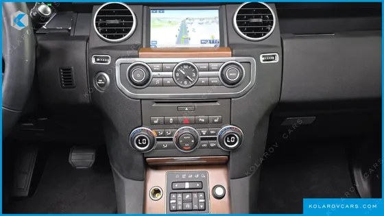 LAND ROVER DISCOVERY 3.0 SDV6 SE