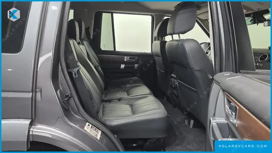 LAND ROVER DISCOVERY 3.0 SDV6 SE