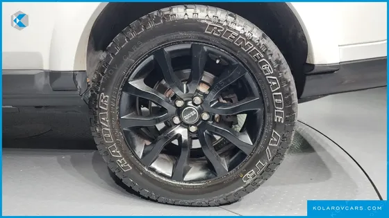 LAND ROVER DISCOVERY 3.0 SDV6 HSE