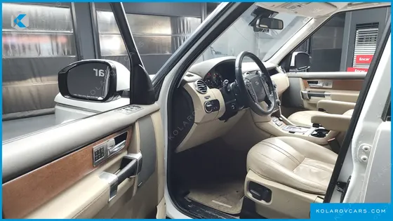 LAND ROVER DISCOVERY 3.0 SDV6 HSE