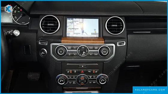 LAND ROVER DISCOVERY 3.0 SDV6 HSE
