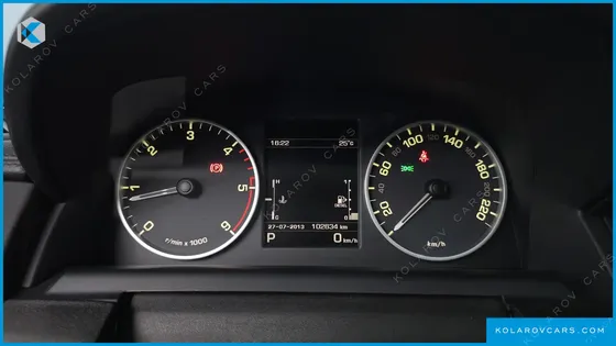 LAND ROVER DISCOVERY 3.0 SDV6 HSE