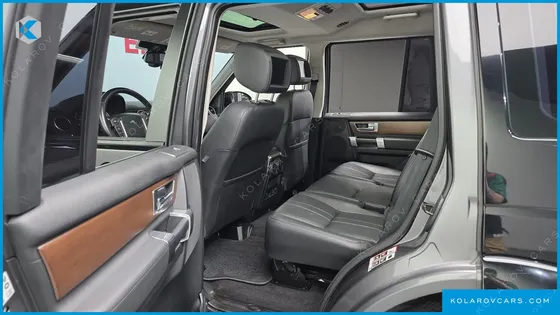 LAND ROVER DISCOVERY 3.0 SDV6 HSE