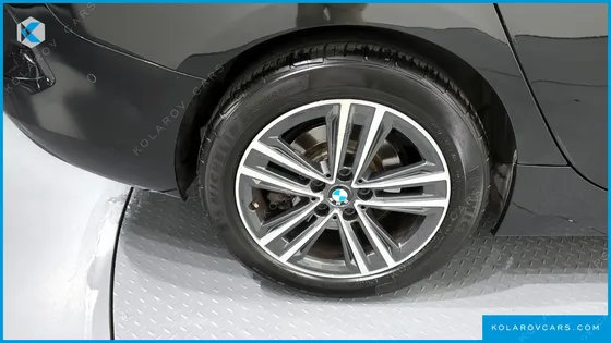 BMW 2 SERIES 220I ADVANTAGE