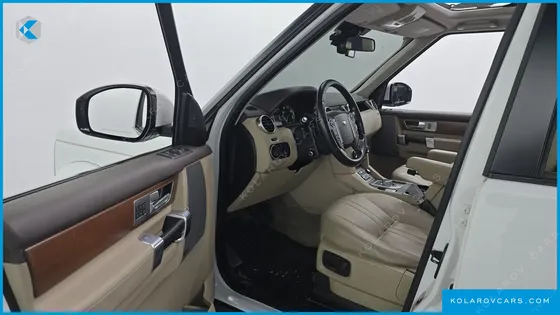 LAND ROVER DISCOVERY 3.0 SDV6 HSE