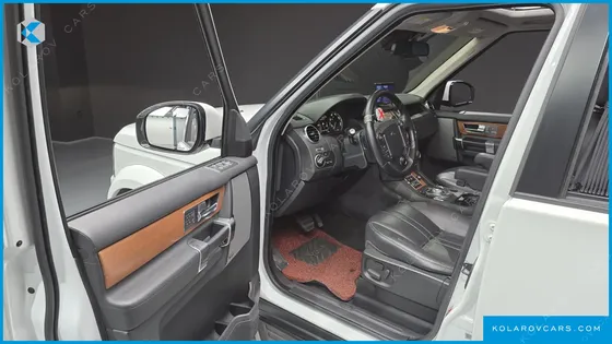 LAND ROVER DISCOVERY 3.0 SDV6 SE