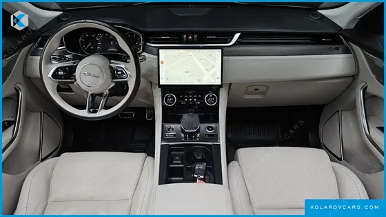 JAGUAR F-PACE P 250 SE