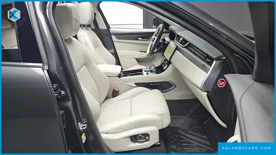 JAGUAR F-PACE P 250 SE