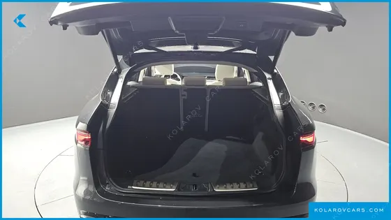 JAGUAR F-PACE P 250 SE