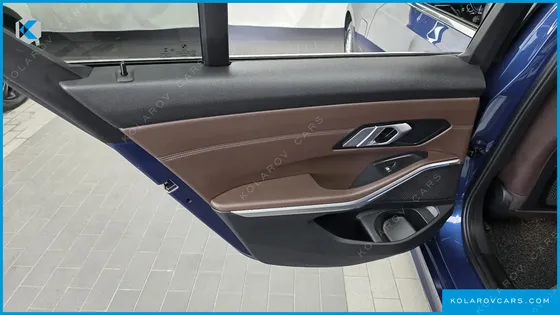 BMW 3 SERIES 330E LUXURY