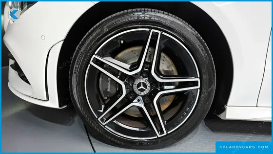 MERCEDES CLA-CLASS CLA250 4MATIC