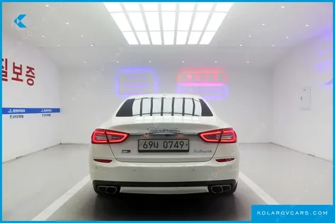 MASERATI QUATTROPORTE S Q4 3.0 V6