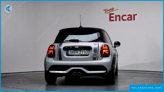 MINI COOPER BRICK LANE EDITION