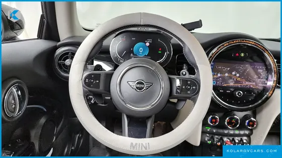 MINI COOPER BRICK LANE EDITION