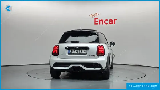 MINI COOPER MAYFIELD EDITION