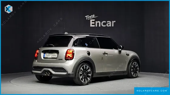 MINI COOPER CLASSIC LAUNCH PACK