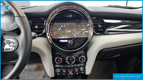 MINI COOPER CLASSIC LAUNCH PACK