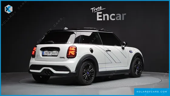 MINI COOPER MAYFIELD EDITION
