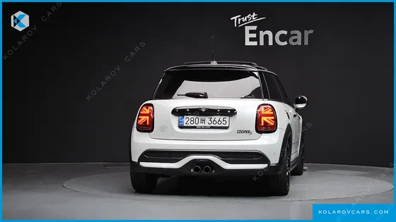 MINI COOPER MAYFIELD EDITION